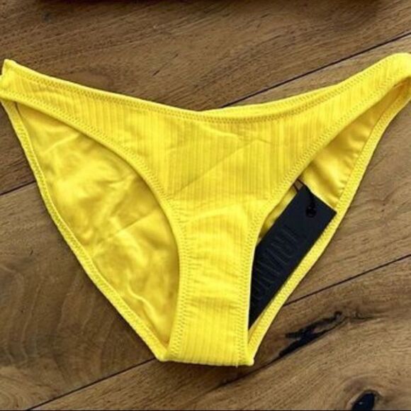 TRIANGL BOTTOM ONLY MICA NORMAL SUNSHINE RIB NEW WITH TAG NO BAG - Picture 6 of 6